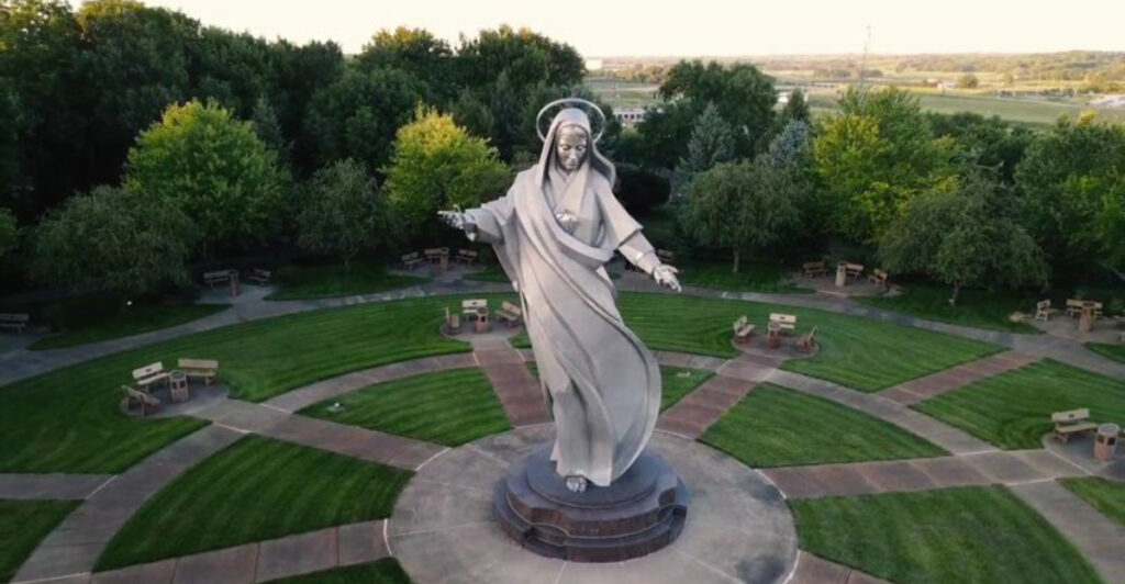 This Iowa Landmark Is Home to the World’s Largest Statue of the Virgin Mary