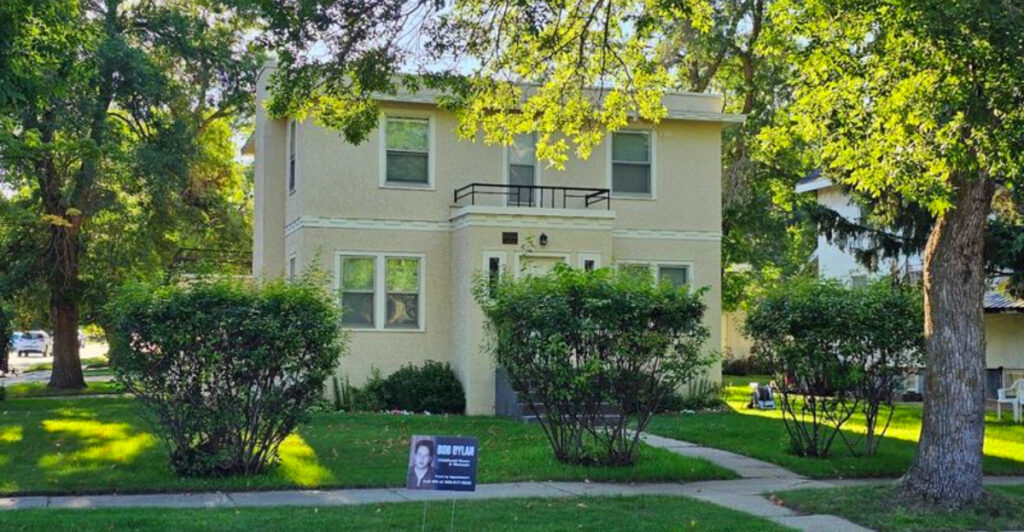 This Minnesota Home Is Where Bob Dylan Spent Most Of His Childhood