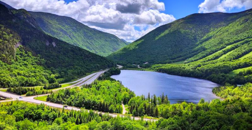 This New Hampshire State Park Has a Dramatic Gorge, Mountain Tram, and Some of New England’s Best Views