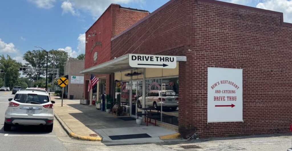 This North Carolina Restaurant Has Been Serving Eastern-Style BBQ Since Before World War II