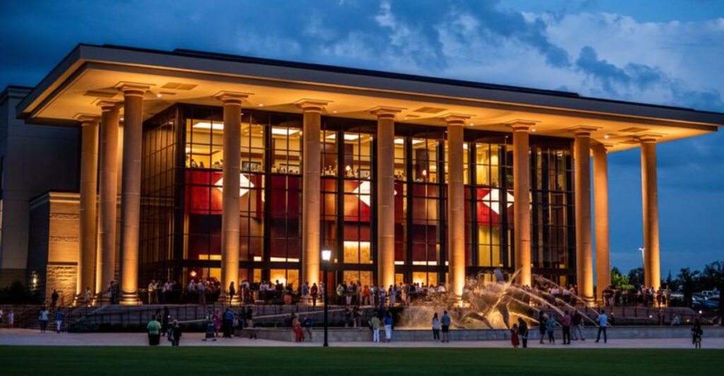 This Oklahoma Auditorium Glitters With Swarovski Crystal and Persian Onyx