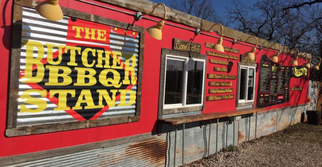 This Oklahoma BBQ Stand in Wellston Turned Eight Years on the Competition Circuit Into an Award-Winning Route 66 Smokehouse