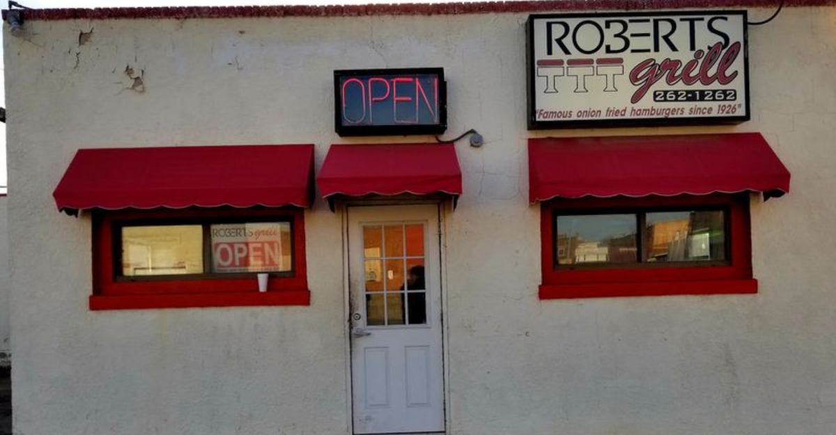 This Oklahoma Burger Stand Still Does Things the Way Your Grandparents Remember