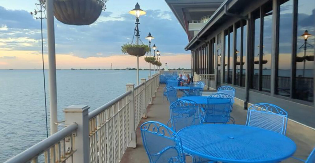 This Oklahoma Waterfront Restaurant Is Where Date Night Meets Vacation Vibes