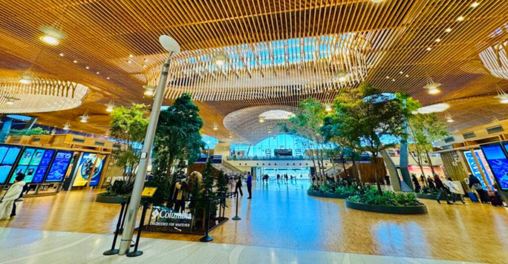 This Oregon Airport Just Completed an 11-Year Makeover and the Results Are Incredible