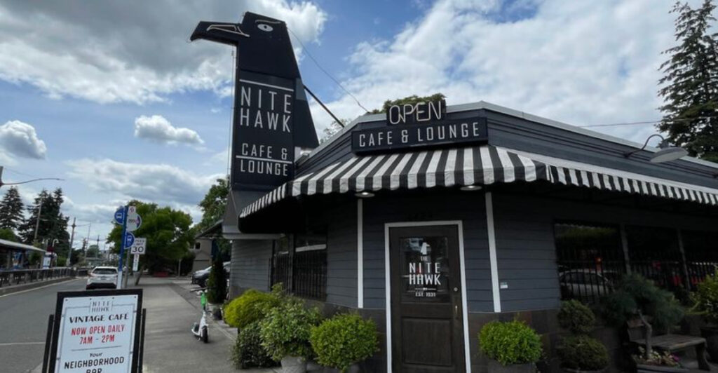 This Oregon Diner Began With Oil Changes and Breakfast in 1931