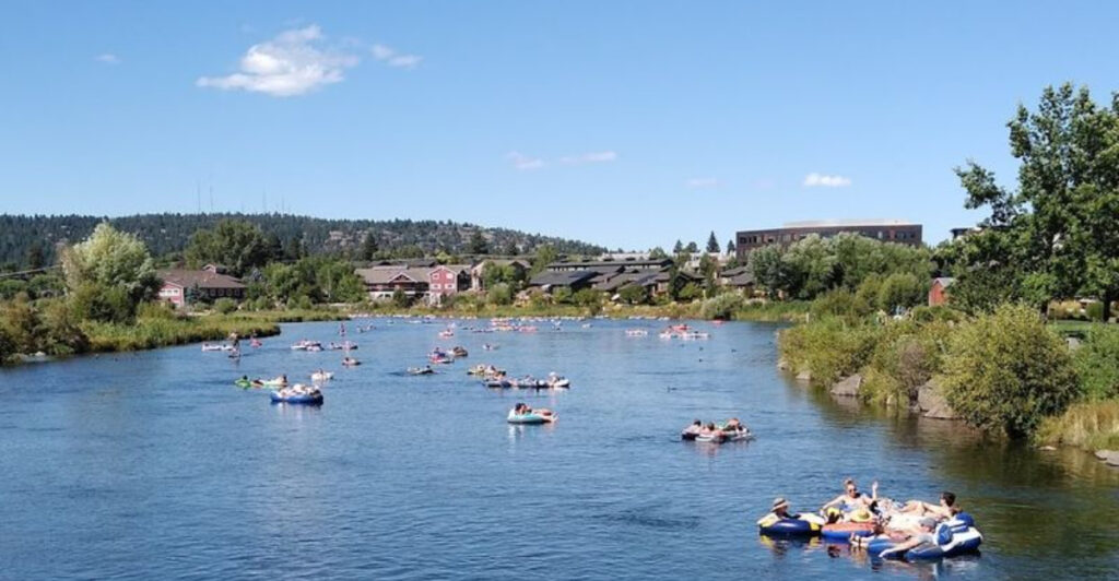 This Oregon Float Trip Is the Summer Adventure You’ll Want to Do Every Year