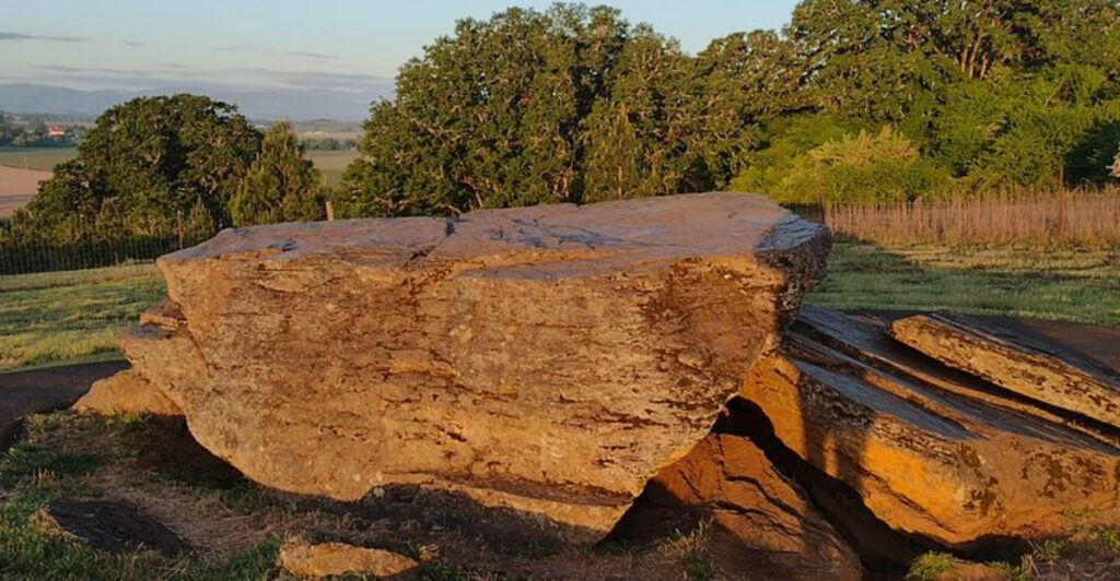 This Oregon Hilltop Holds a Giant Rock Carried Here by Ice Age Floods