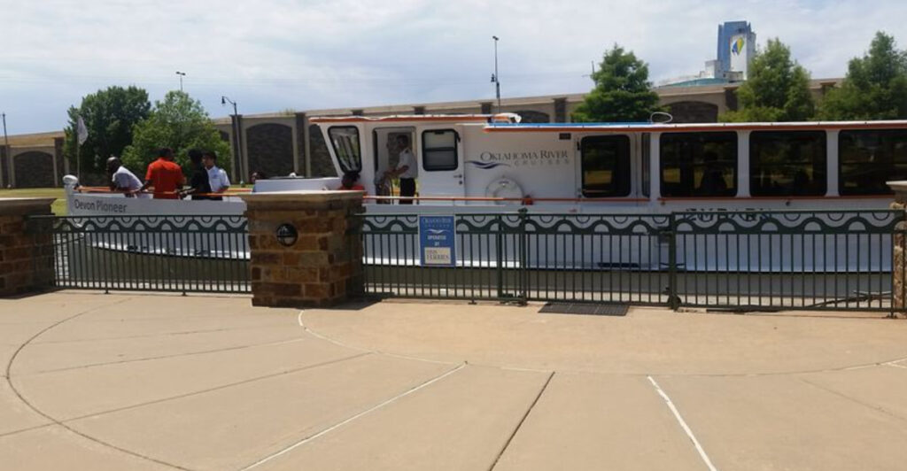 This Peaceful Oklahoma River Cruise Is One of the State’s Most Underrated Experiences