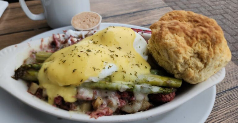 This Small Main Street Café May Be One of New Jersey’s Most Addictive Breakfast Stops