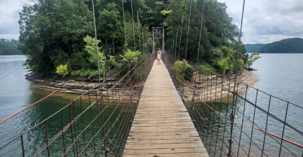 This Tennessee Lake Park Has An Iconic Swinging Bridge Over The Water