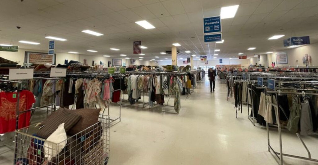 This Tennessee Thrift Store Turns Secondhand Finds Into Help For Veterans