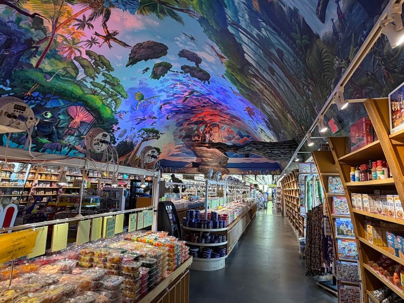 Thousands of Candy Varieties That Will Make Your Head Spin Thousands of Candy Varieties That Will Make Your Head Spin