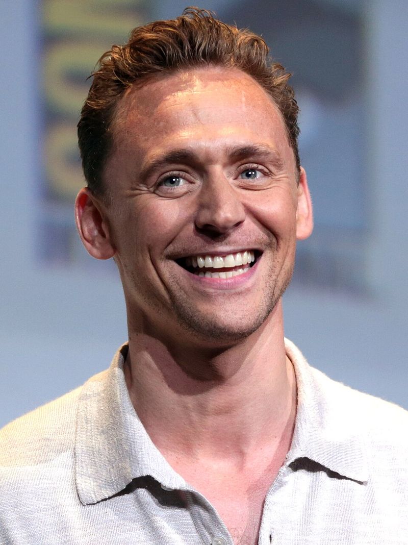 Tom Hiddleston Tom Hiddleston