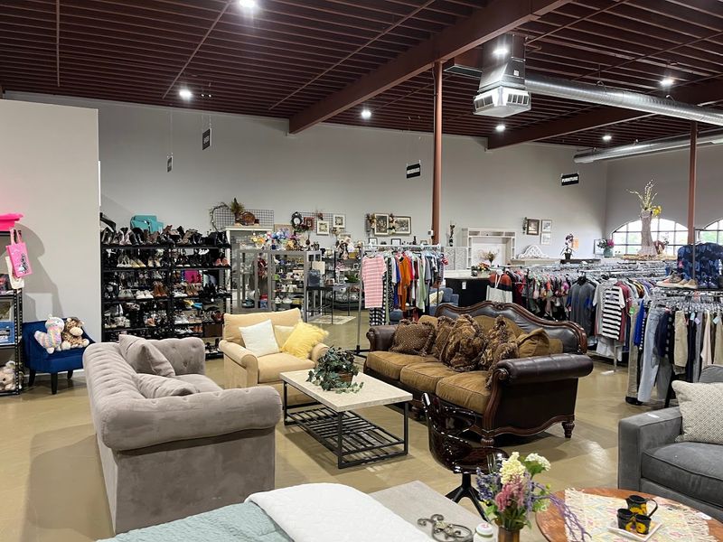 Tulsa Super Thrift East — Tulsa Tulsa Super Thrift East — Tulsa