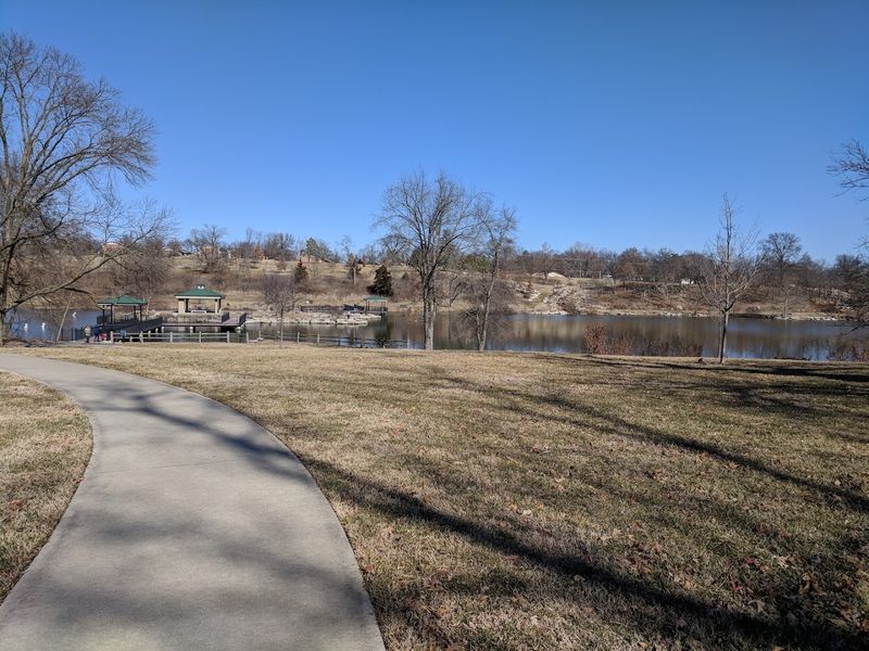 Two Trails, One Gorgeous Loop Around the Water