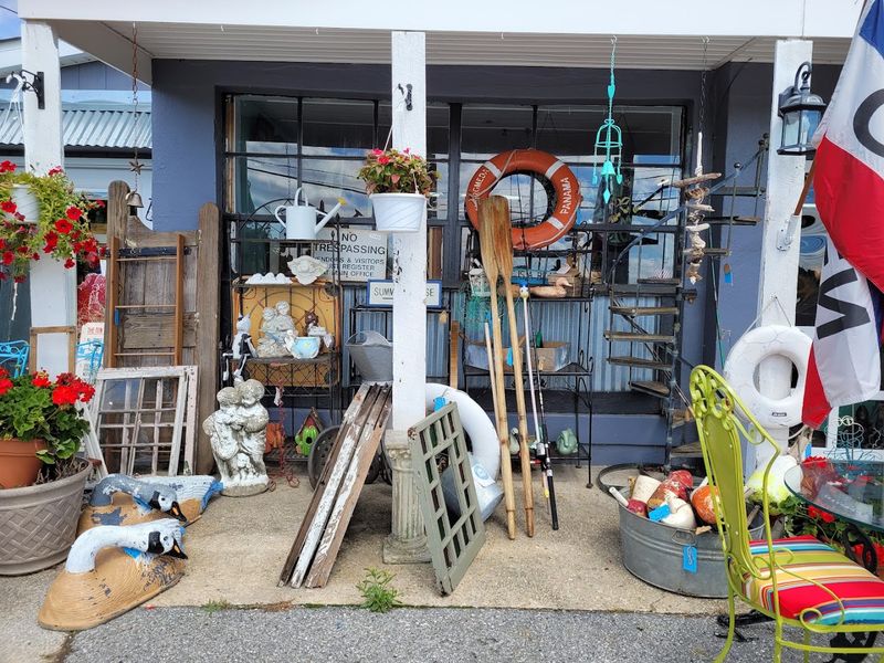 Unique Finds, Lewes