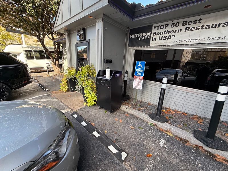 Valet Parking and the Small Perks That Add Up Valet Parking and the Small Perks That Add Up