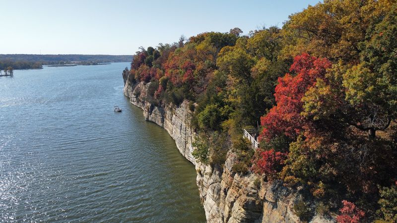 Views From the Bluff Above the Illinois River Views From the Bluff Above the Illinois River
