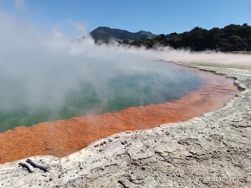 Wai-O-Tapu Thermal Wonderland, Rotorua, New Zealand