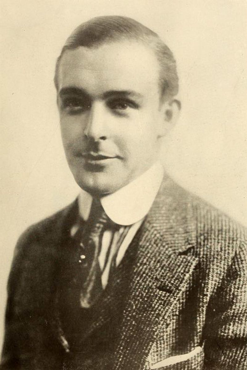 Wallace Reid - The Silent Star Destroyed by Pain and Addiction Wallace Reid - The Silent Star Destroyed by Pain and Addiction