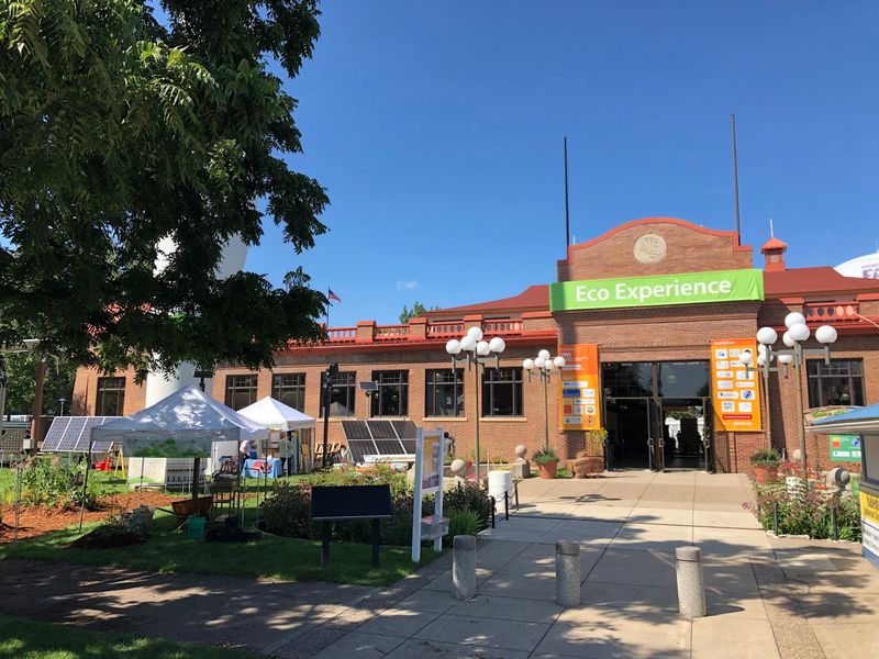 Water Conservation Displays With Real Local Impact