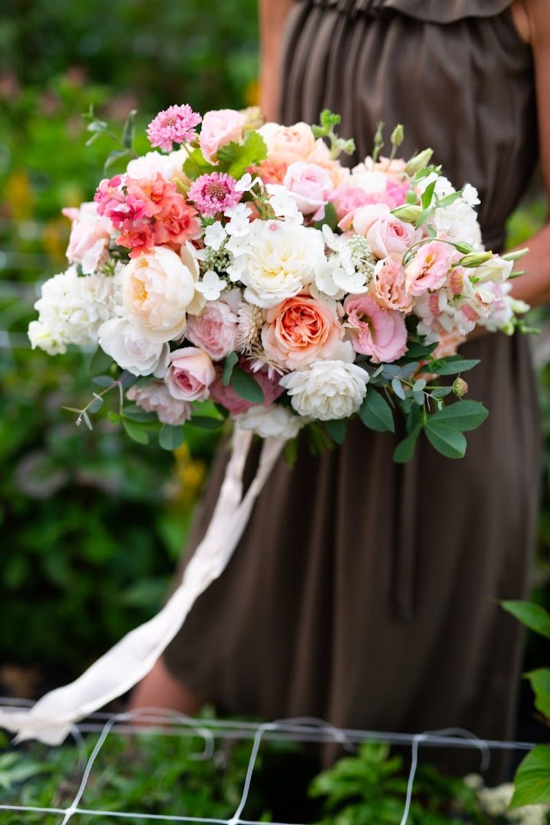 Wedding Flowers That Actually Exceed Expectations Wedding Flowers That Actually Exceed Expectations