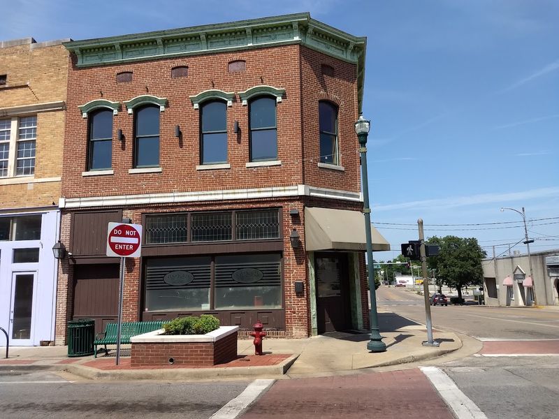 What Omar's Uptown Means for Jonesboro's Dining Identity What Omar's Uptown Means for Jonesboro's Dining Identity