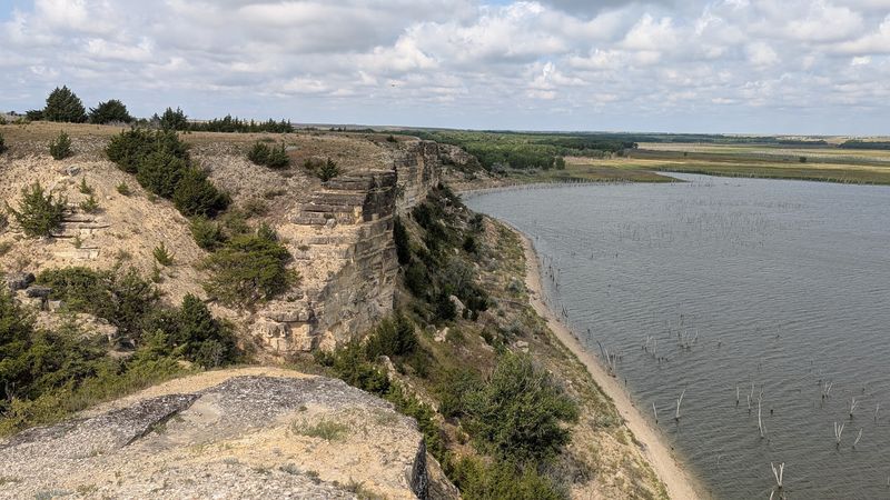 Where the Cliffs Meet the Reservoir: Finding the Park