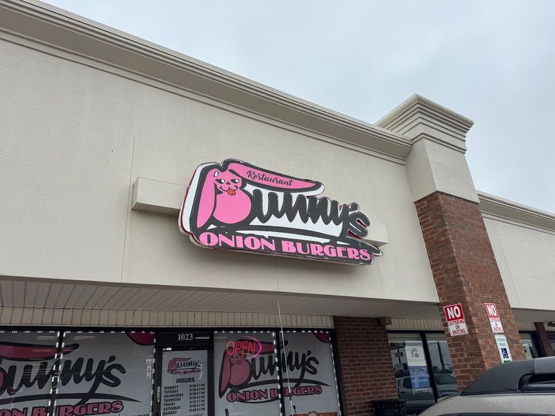 Where to Find This Oklahoma City Burger Legend