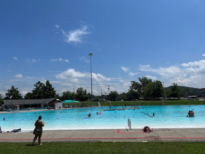 Where to Find This Sprawling Swimming Hole Where to Find This Sprawling Swimming Hole