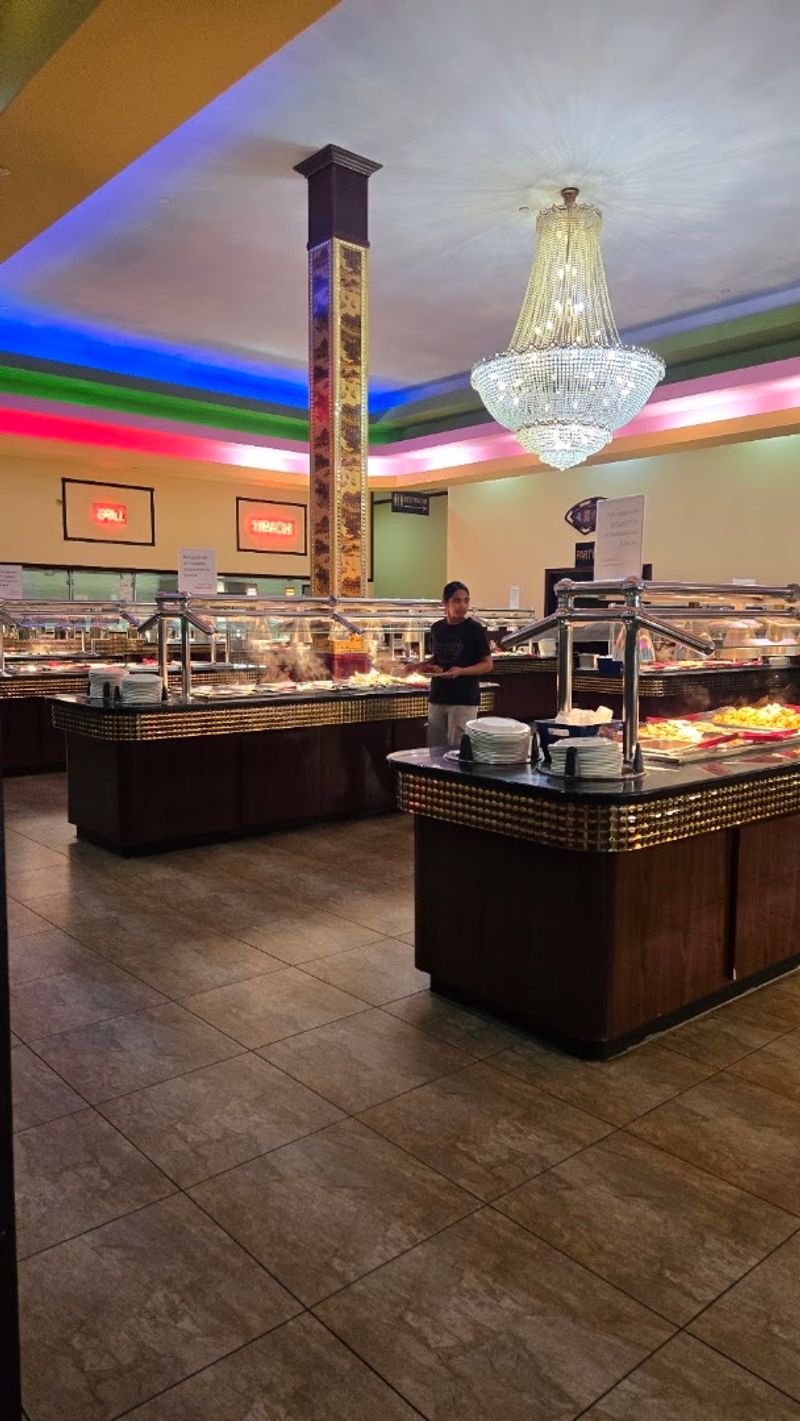 Who Goes to The Supreme Buffet Who Goes to The Supreme Buffet