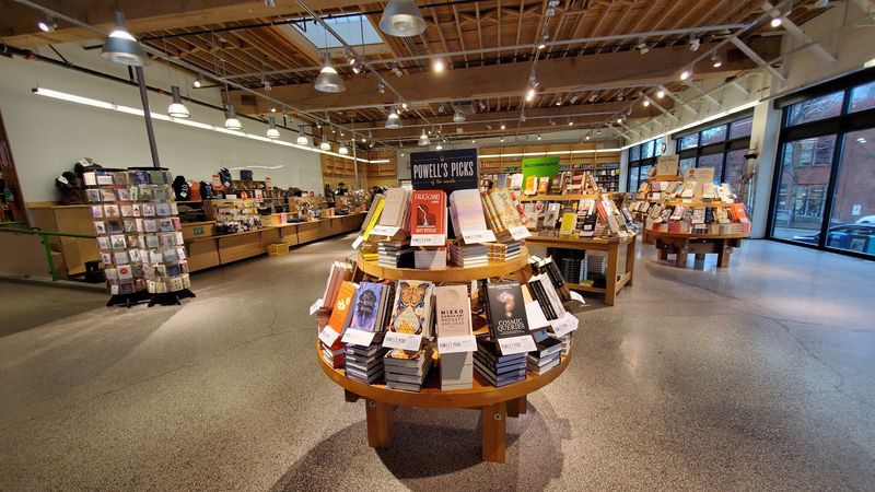 Why Powell's Keeps Drawing People Back Again and Again