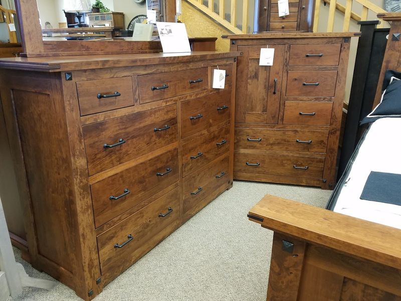 Why Solid Real Wood Furniture Is Hard to Find Today