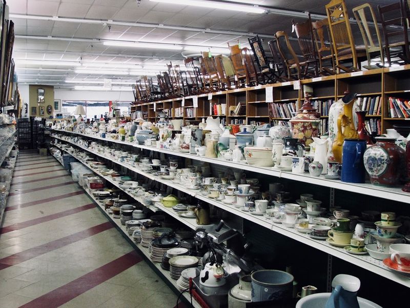 Why This Aurora Thrift Store Keeps Drawing Shoppers Back Why This Aurora Thrift Store Keeps Drawing Shoppers Back
