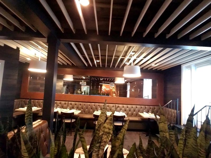 Why This Restaurant Keeps Drawing People Back