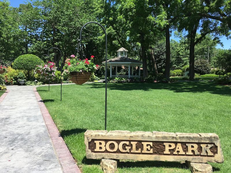 Why This Small Park Leaves a Lasting Impression Why This Small Park Leaves a Lasting Impression