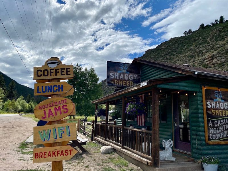 Why the Location on Highway 285 Works in Its Favor Why the Location on Highway 285 Works in Its Favor