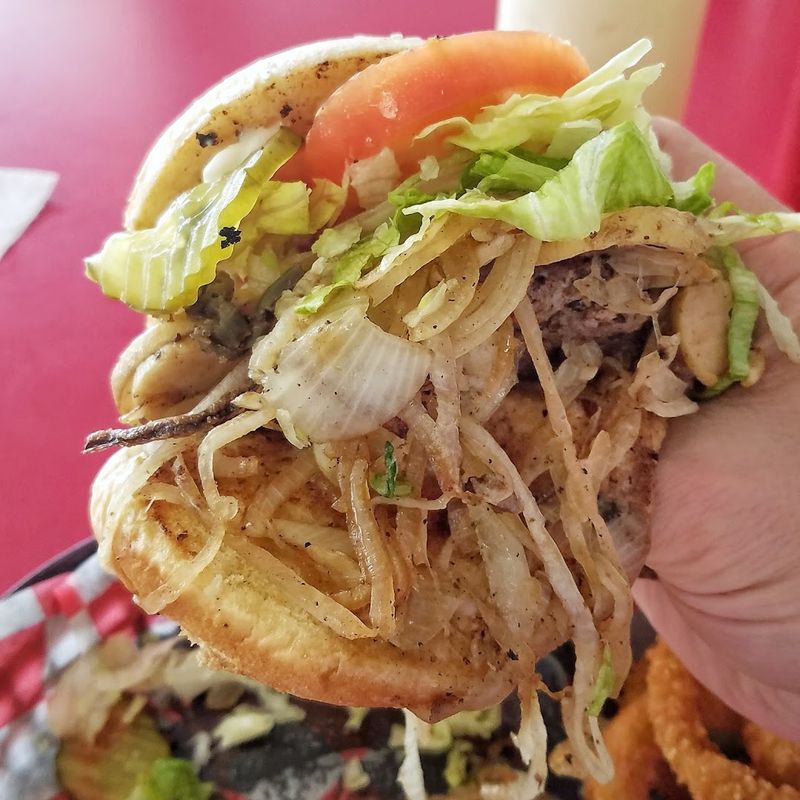 Why the Onion Burger Tradition Matters in Oklahoma