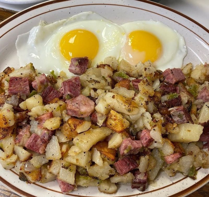 Why the corned beef hash gets attention Why the corned beef hash gets attention