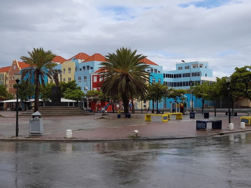 Willemstad, Curaçao: Caribbean Color Along The Waterfront