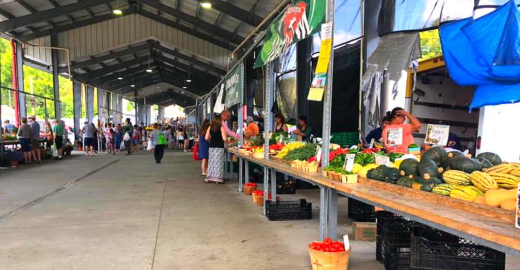 With Over 1,800 Reviews, This Grand Rapids Market Is Practically a Michigan Institution