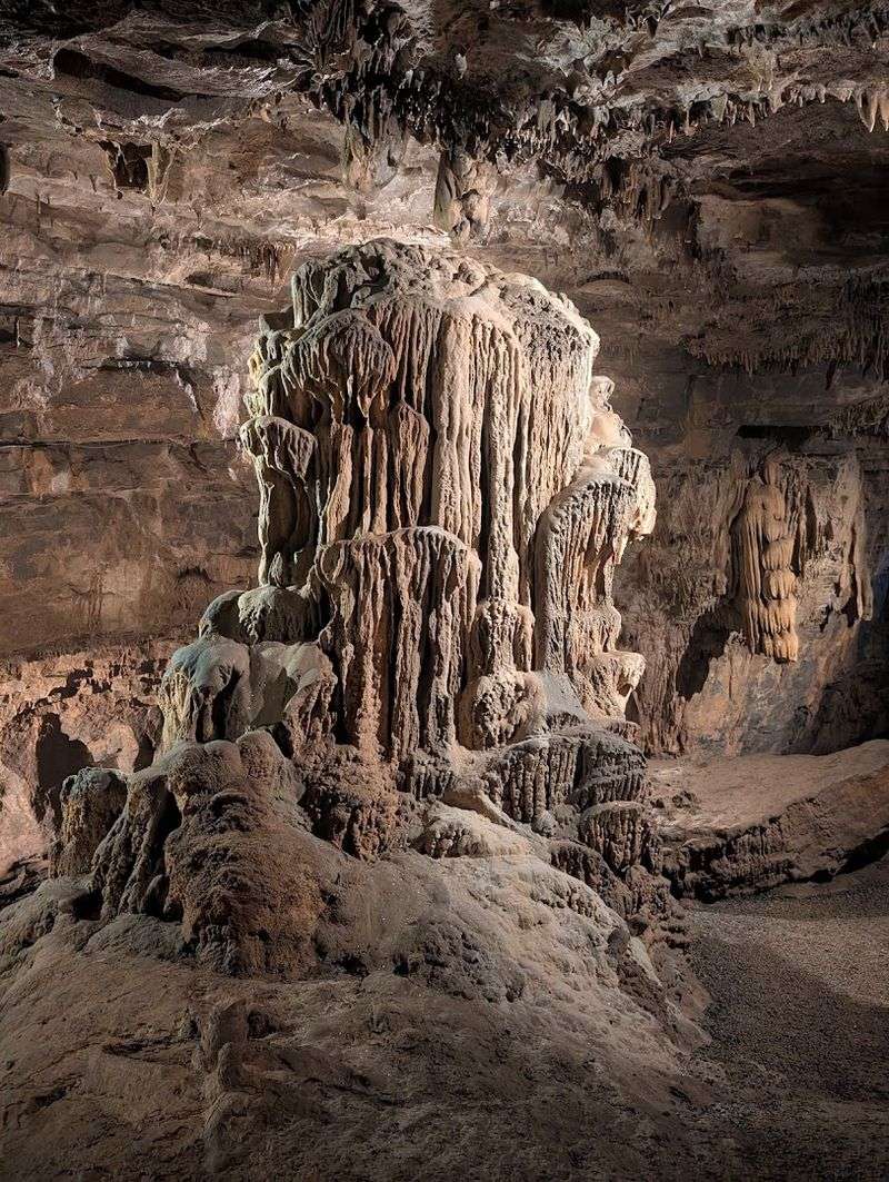 Woodward Cave