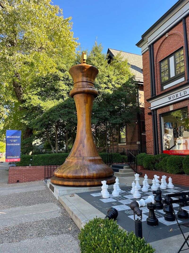 World's Largest Chess Piece, St. Louis, Missouri World's Largest Chess Piece, St. Louis, Missouri