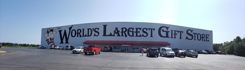 World's Largest Gift Store, Osage Beach, Missouri World's Largest Gift Store, Osage Beach, Missouri