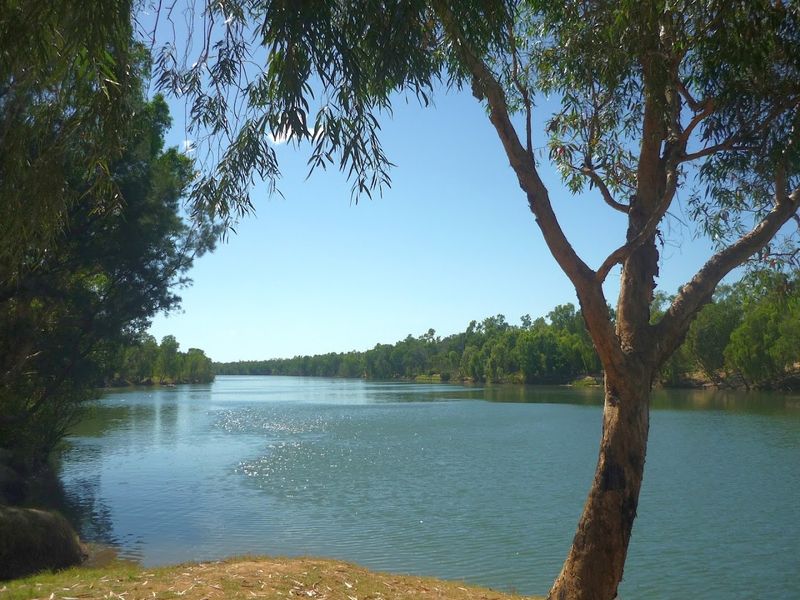 Yanyuwa People, Borroloola, Northern Territory Yanyuwa People, Borroloola, Northern Territory