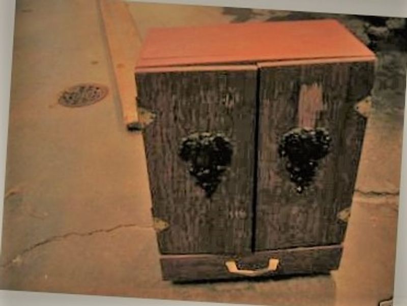 Zak Bagans' Haunted Museum, Las Vegas, Nevada – Dybbuk Box