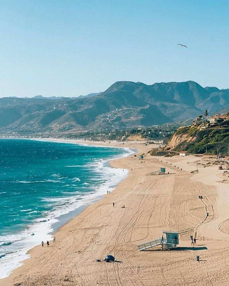 Zuma Beach, Malibu, California Zuma Beach, Malibu, California