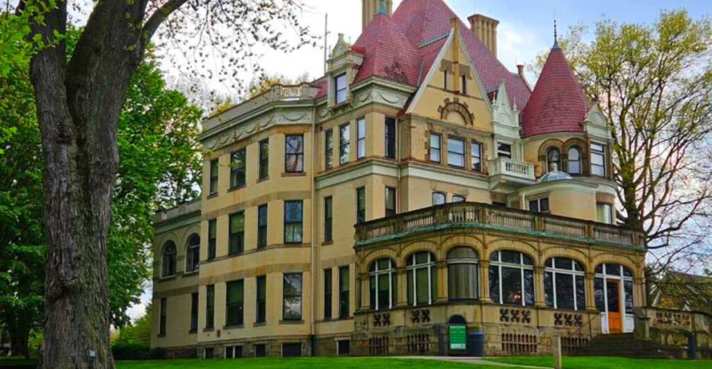 11 Pennsylvania Historic Homes You Can Actually Tour