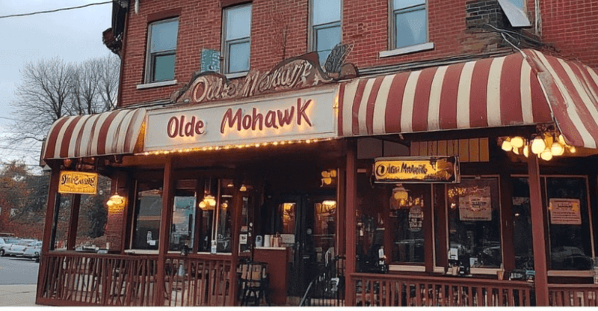 14 Old-School Columbus Restaurants You’ll Want to Visit at Least Once